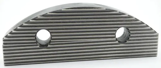 Губка сменная прижимная с насечкой GRIP для тисков 640-2, Gerardi <645T-2>